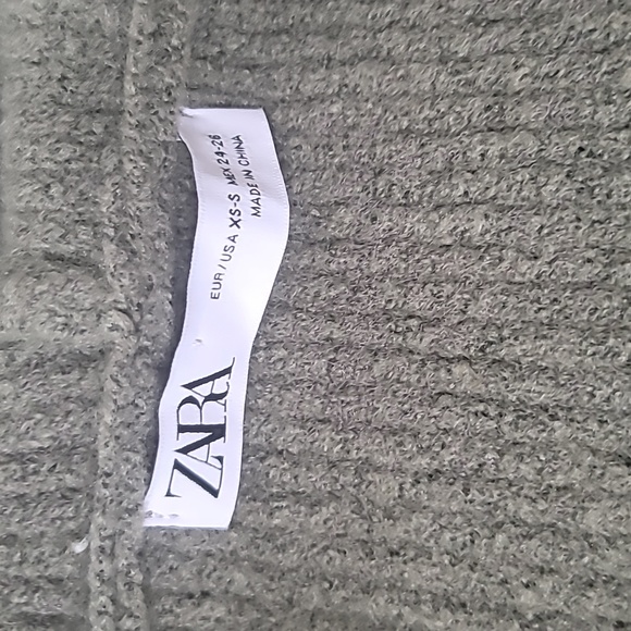 Zara Knit Hooded Pullover - Picture 2 of 9
